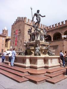 Xtrallusion offers characteristic Bed and Breakfast, B&B, Guest House, Hotel, Albergo and Country Lodge accommodation in Italy. Plus independent self-guided Walking, Adventure, Activity, Skiing and Paragliding Holiday itineraries on the Italian Rivieras, in the Italian Lakes, in the Italian Alps and in some of the most beautiful corners of Italy.